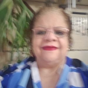 Meet your Posher, Carmen e